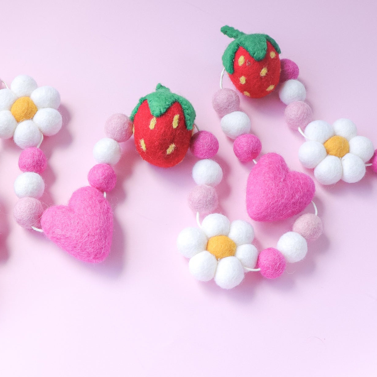 Heart, Daisy & Strawberry Garland