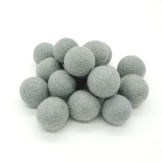 GREY FELT BALL (18)