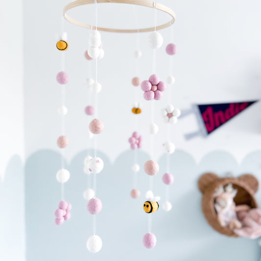 PINK BUMBLE BEE FLORAL MOBILE