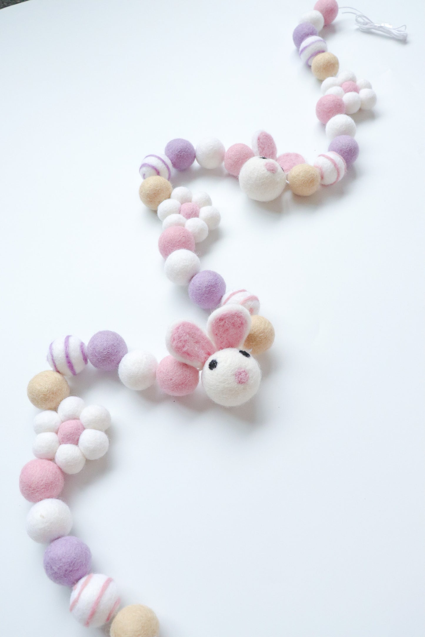 Easter Bunny & Daisy Garland