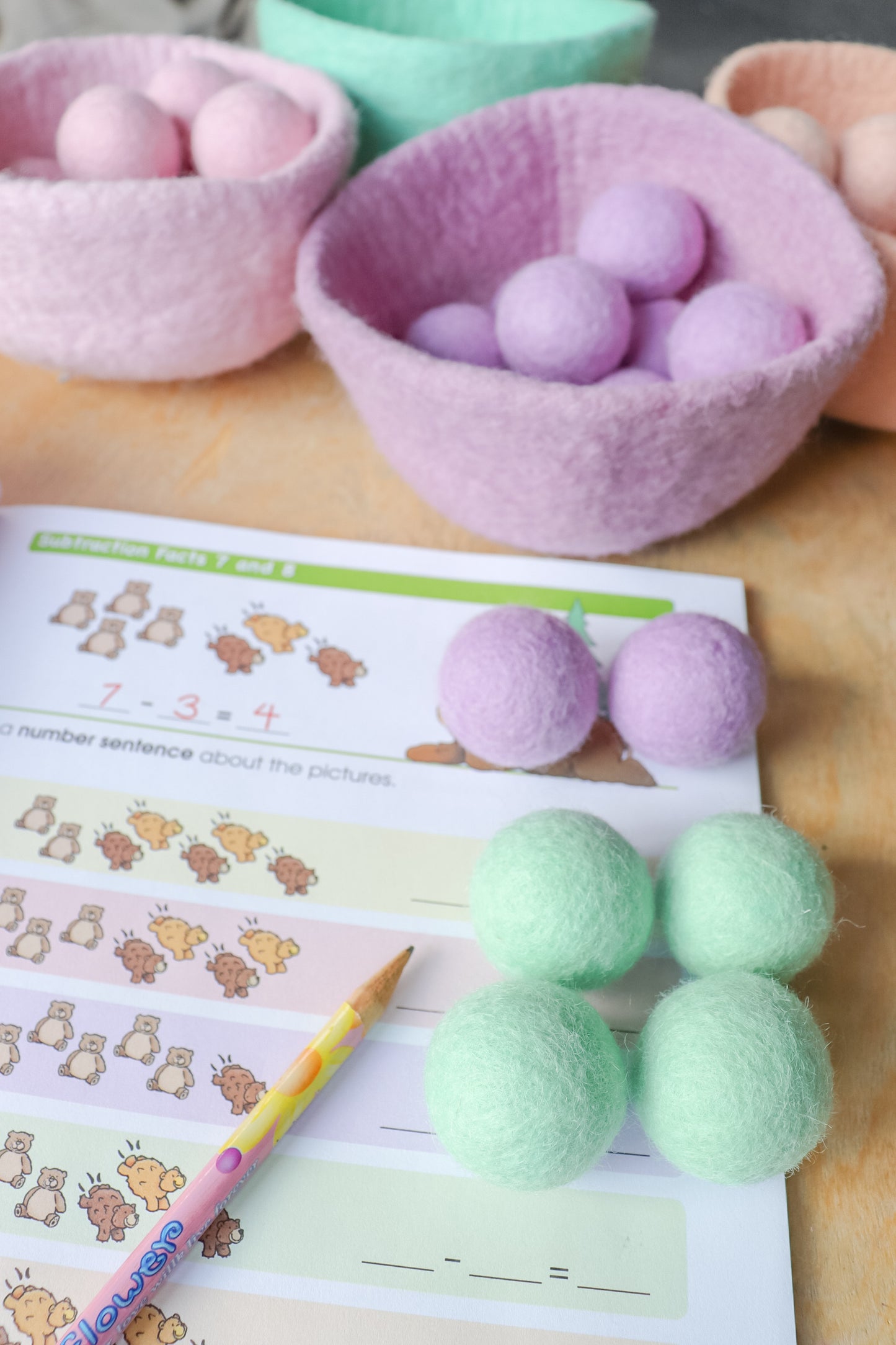 Let's Count Felt Ball Set