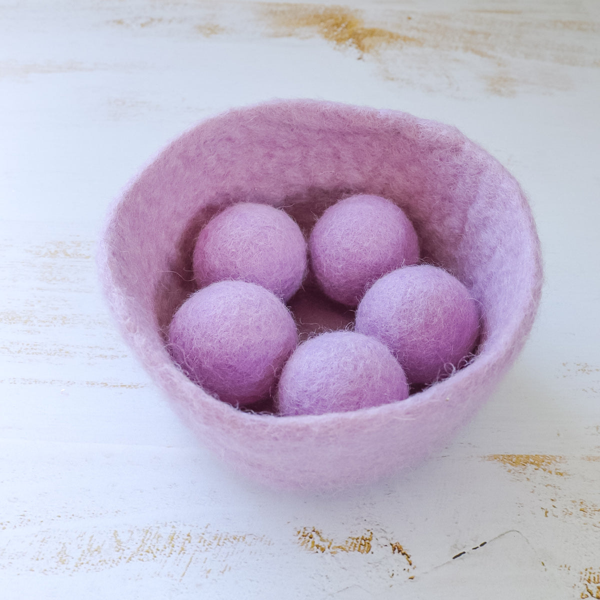 Felt Bowl with Sorting Balls
