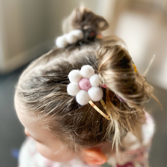 Daisy Hair Clip