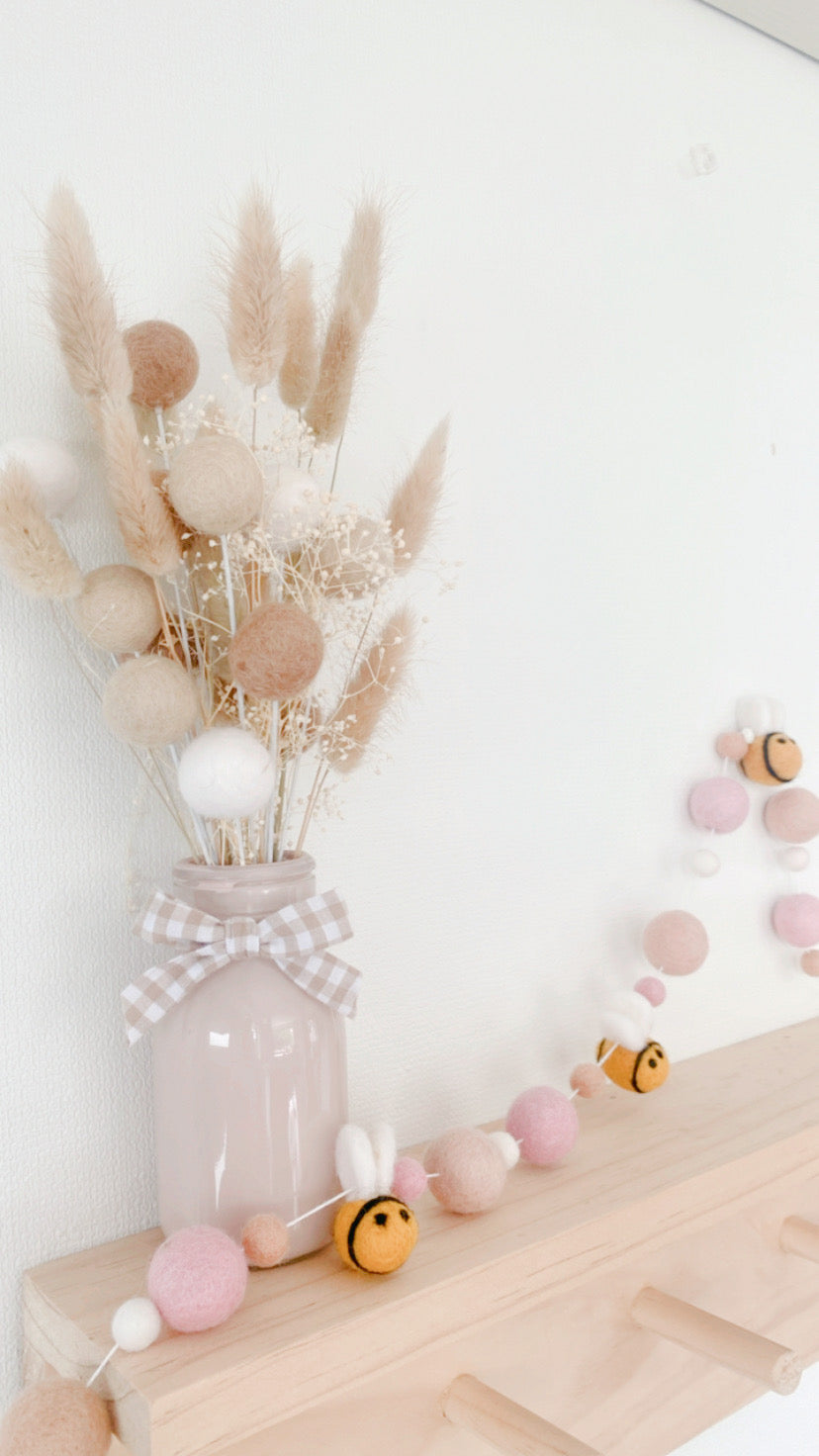 Blush Bumble Bee Garland