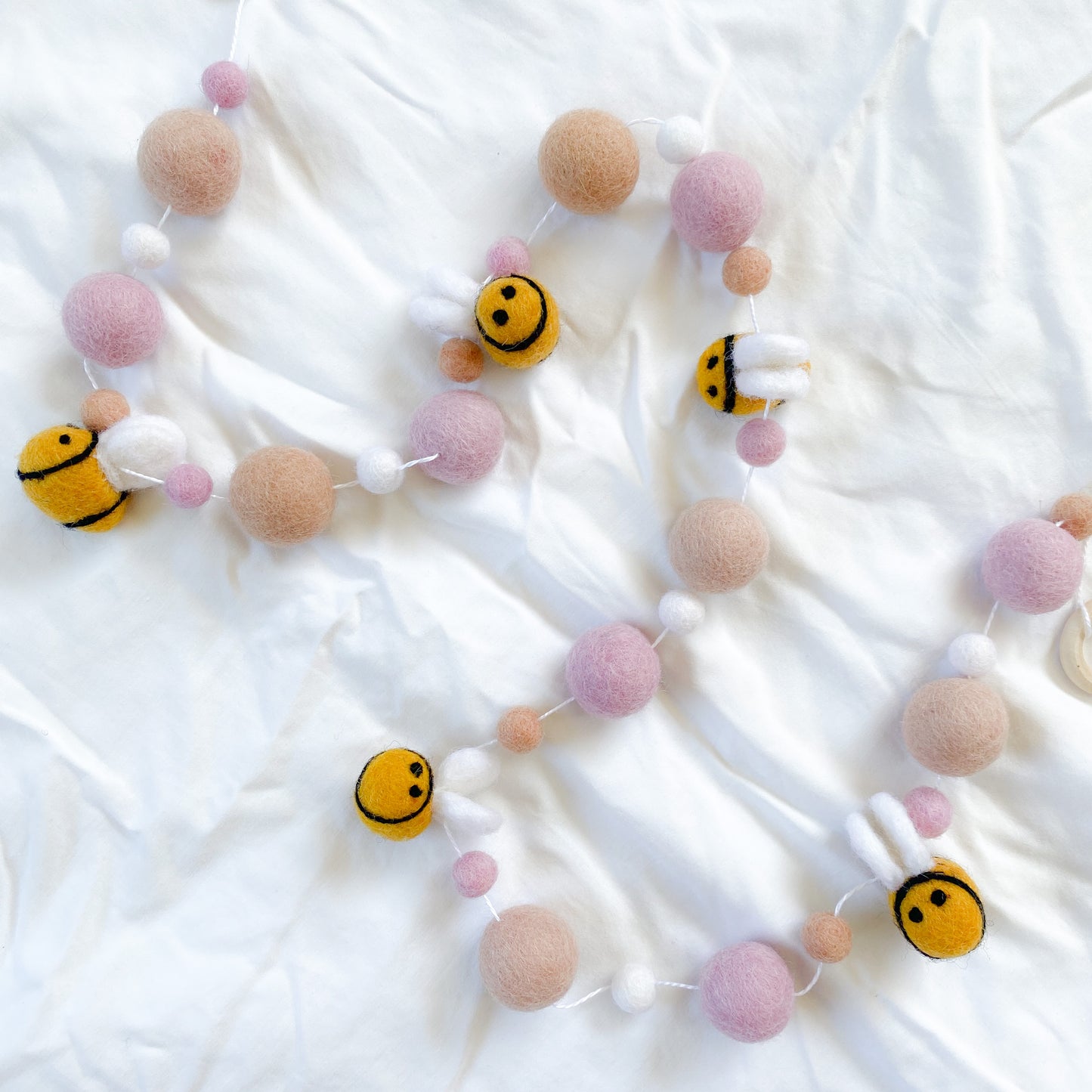 Blush Bumble Bee Garland