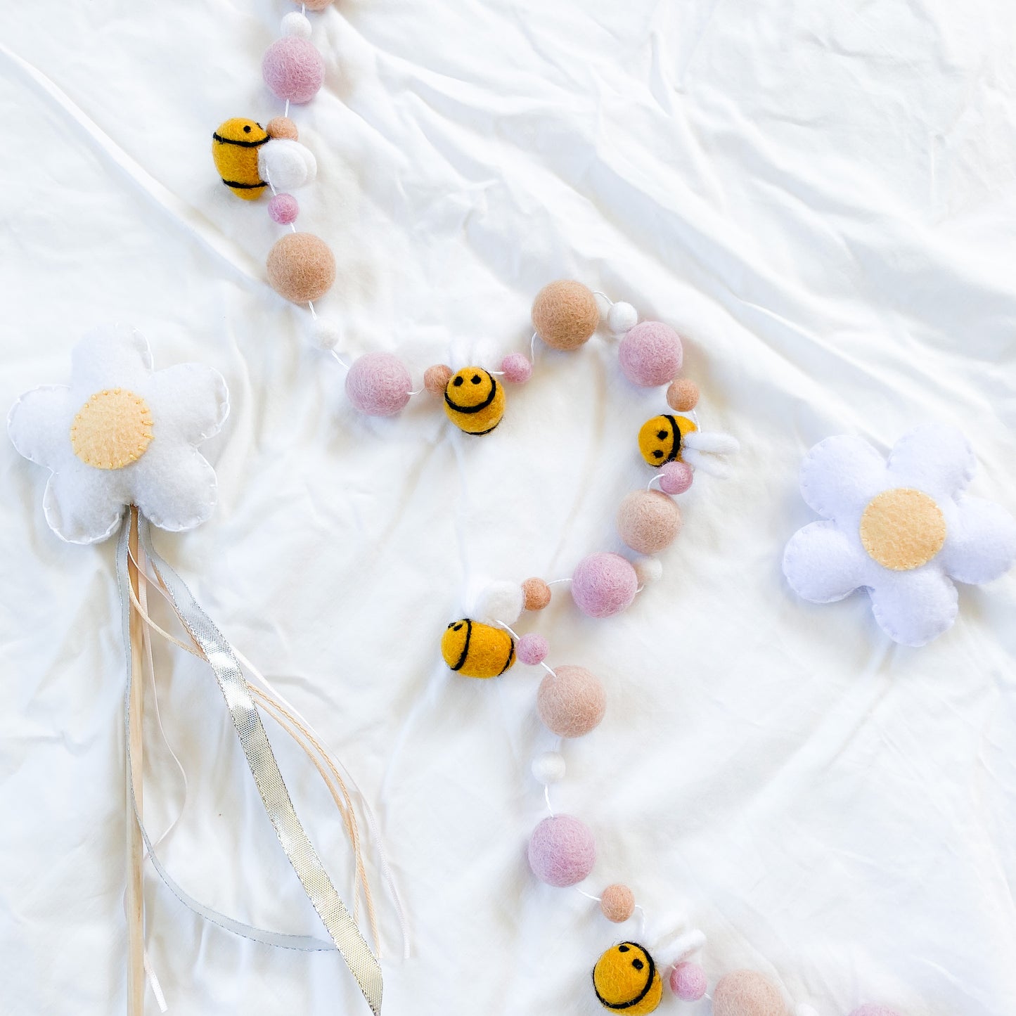 Blush Bumble Bee Garland